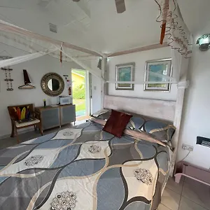 Studio Blu At Waves Guest house